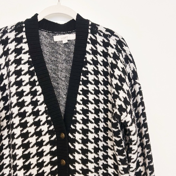 LOFT Houndstooth Cardigan Sweater - Picture 4 of 6